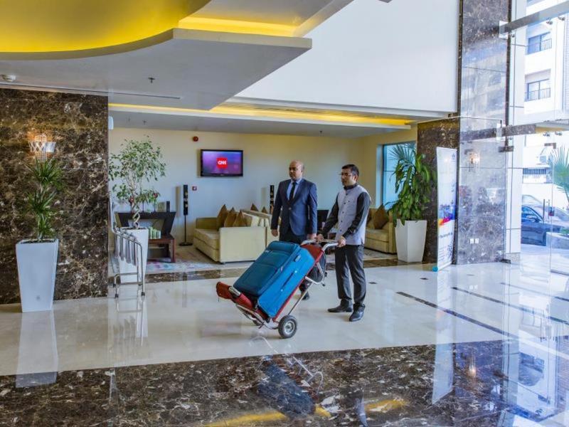 Imperial Suites Hotel Doha Eksteriør bilde